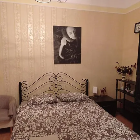 Apartment Khmelnytsky Street Near Opera